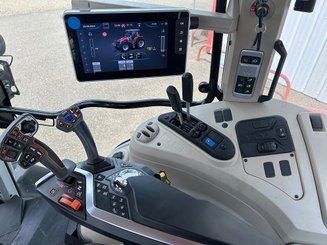 Tracteur agricole Massey Ferguson MF 5S - 4