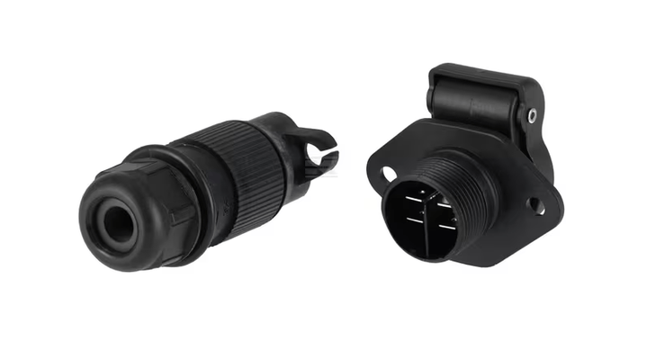 Divers - Non définie - Fiche 3 poles plastique