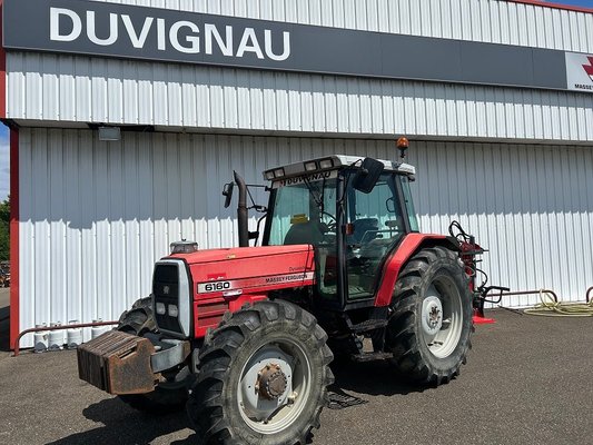 Tracteur agricole - MF 6160