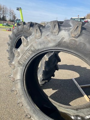 Pneu agricole - 480/70R38