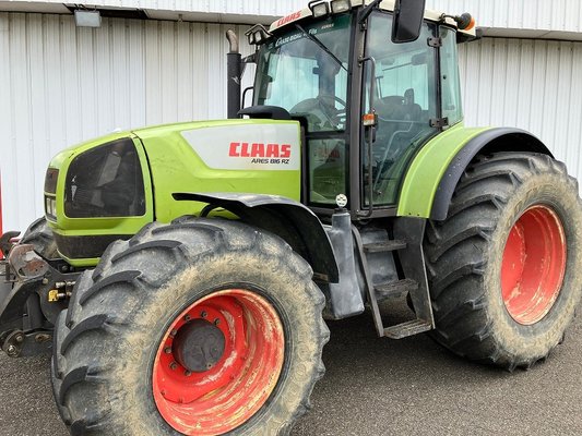 Tracteur agricole Claas ARES 816 RZ