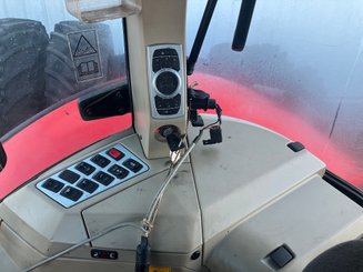 Tracteur agricole Massey Ferguson MF8690 - 6