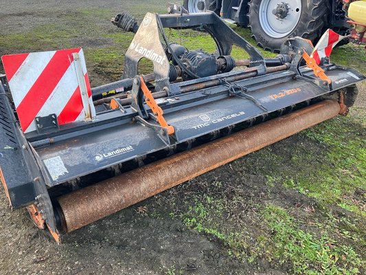 Broyeur à axe horizontal TMC Cancela TJL2-320D